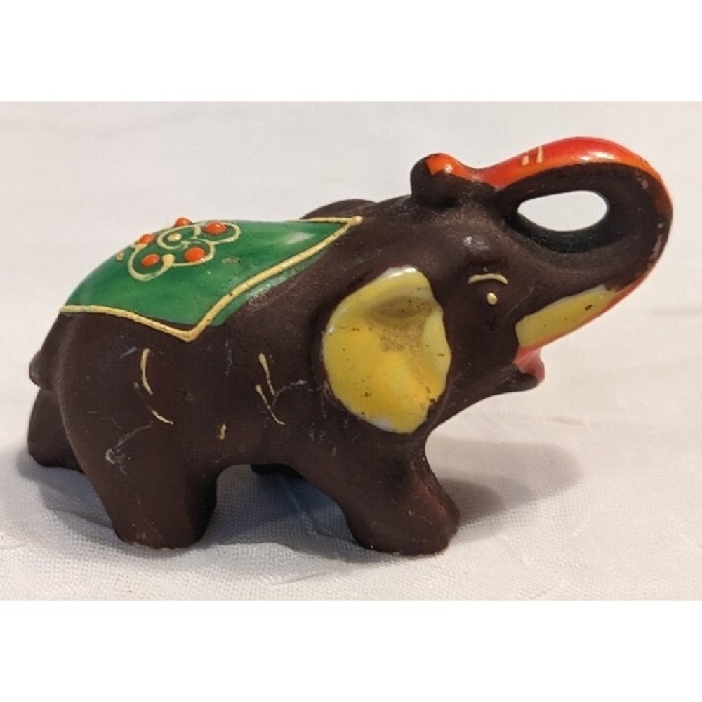 4 Elephants Figurines Trunk Up Moriage Ceramic Japan Resin Pink Gold Vtg Trinket - Picture 2 of 16